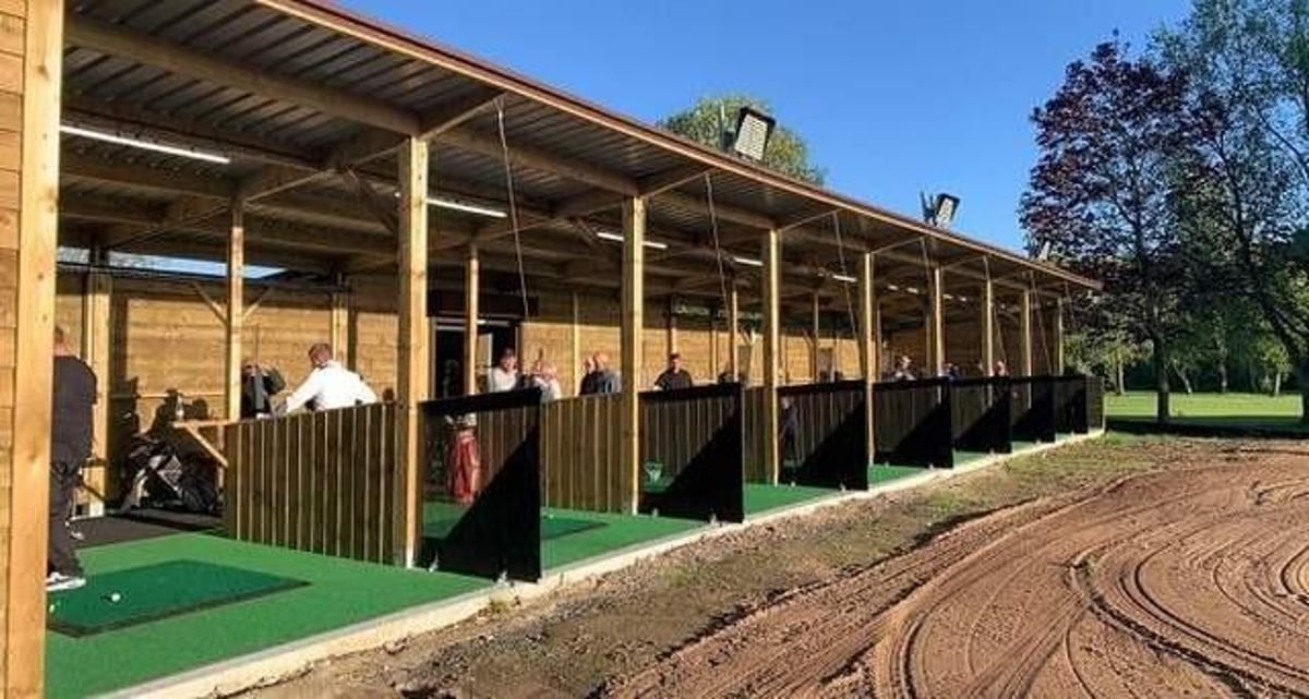 "A golf ball narrowly missed my head" - Chorley resident claims new driving range is an accident waiting to happen