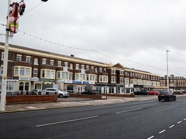 Average house price = £135,225