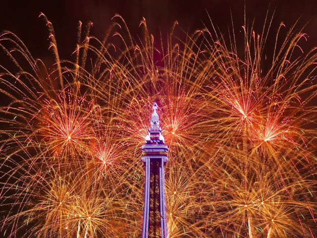 Wales kicked off the World Fireworks Championship in Blackpool on Saturday with a show-stopping display