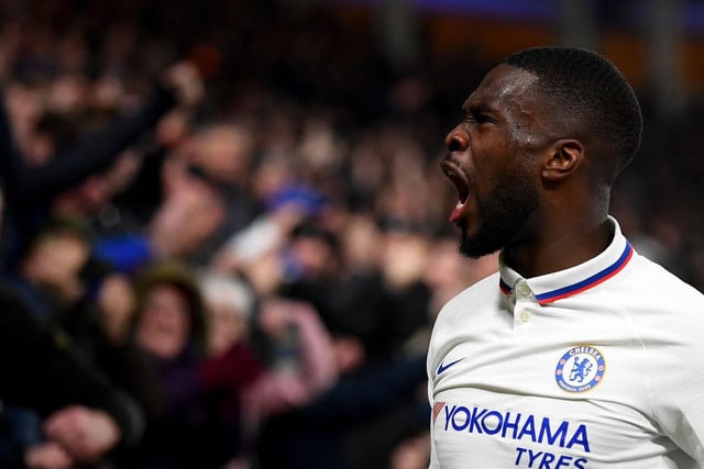 Newcastle United have shown interest in Chelsea defender  Fikayo Tomori, however he is close to joining Everton on a season-long loan. (ESPN)
