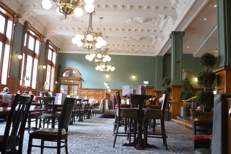 Inside the The Twelve Tellers, Church Street, Preston.