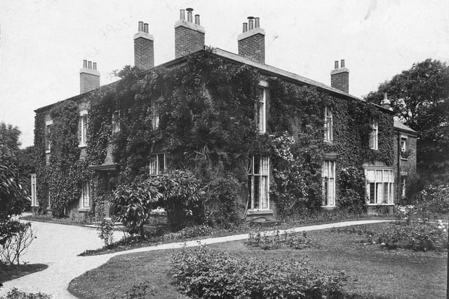 The Oaks was a large Grecian style villa built in 1837 for John Cooper, a Preston cotton magnate. The house stood on a site off Hill Road, but was accessed by a long drive which joined Valley Road almost at the point where it opened into what is now Leyland Road. The Oaks was demolished in the 1920s and the land used for rebuilding but there is one survivor – an old red brick kitchen garden wall. You will find this in Hill Road, almost opposite Greyfriars Drive