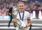 Leah Williamson with the UEFA Women's EURO 2022 Trophy (Photo by Shaun Botterill/Getty Images)