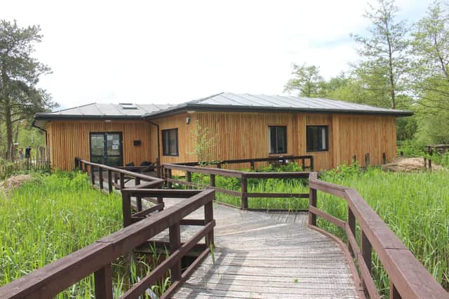 Mere Sands Wood - Visitor Centre