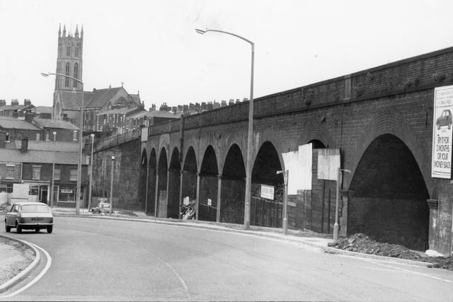 How different does this area looks now? This is the Maudland viaduct at Tulketh Brow in Ashton, taken in 1983. It's so quiet and a far cry from the busy junction it is today