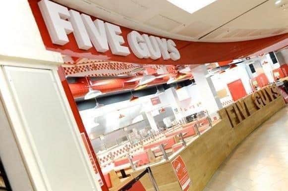Five Guys plans to take over the former Frankie & Benny's restaurant at Deepdale Retail Park.