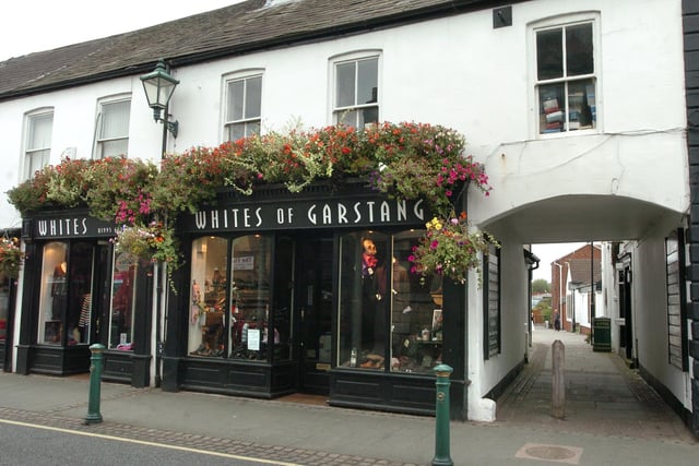 Fabulous Fylde views of Garstang - White of Garstang in bloom in 2009