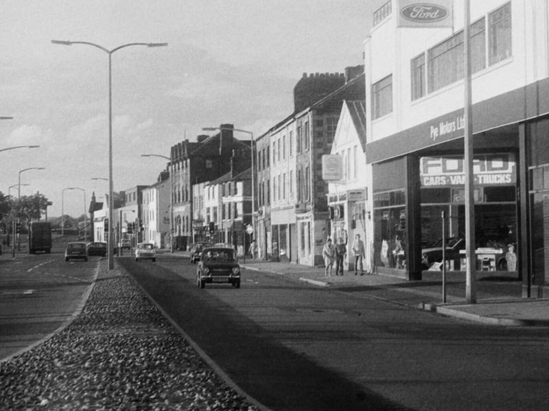 The Pye Motors showroom can be seen in this photo from the 70s.