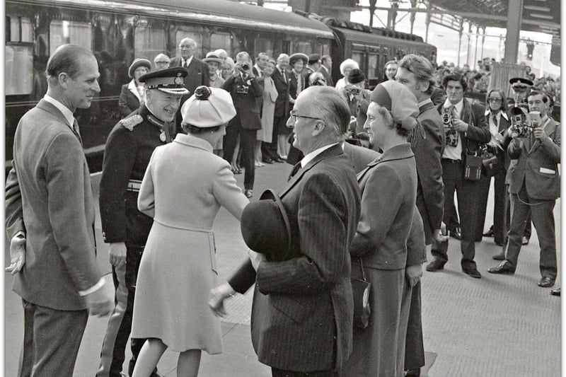 Royal Visit to Preston. May 7th 1974
H.M. The Queen and H.R.H. The Duke of Edinburgh arrive at Preston Railway Station. The Queen would later visit the new Power Signal Box while the Duke of Edinburgh visited B.A.C. Works on Strand Road. The Royal couple later departed for Lancaster.