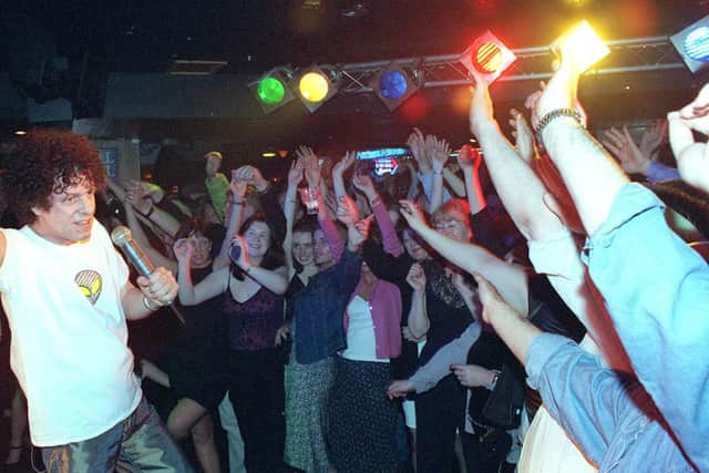 Leo Sayer live at Brannigans in 1999.