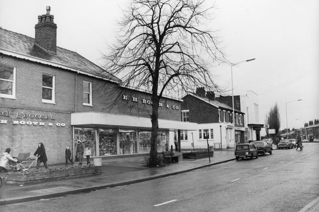This is what the supermarket Booths looked like when it was in operation on Towngate in Leyland in the 80s