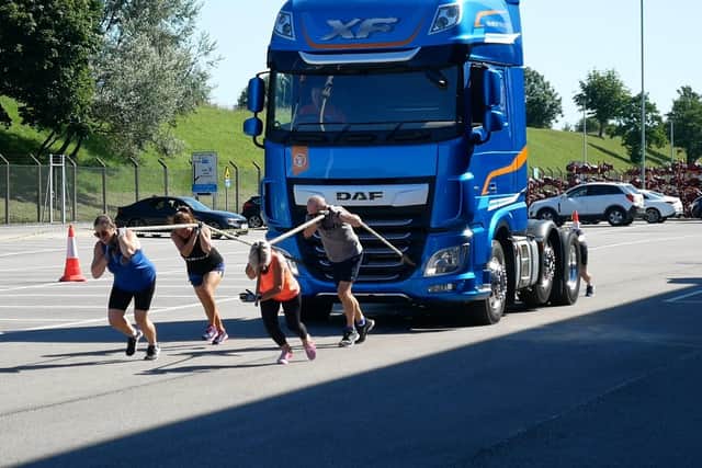 #LinkingLeyland, a 2022 charity initiative organised by Leyland Trucks’ Helping Hand committee, is staging a series of events including a truck pull and an 10k race to support cancer charities