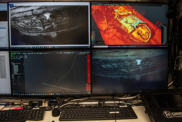 Photos, video and laser pictures of Endurance displayed in the control room on board of S.A.Agulhas II during the expedition to find the wreck of Endurance,