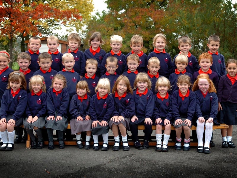 Longton Primary School reception class in 2006