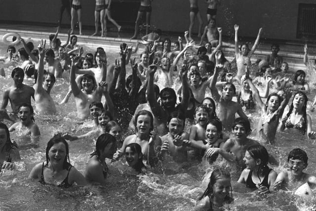 The Saul Street baths experiences a surge in popularity as children seek to cool down from the sweltering heat outside