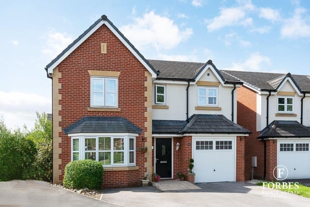Fir Tree Grove, Clayton-le-Woods, PR6 (Credit: Forbes Estate Agents)