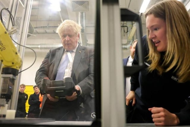 Boris getting stuck in at Burnley College. Picture by Andrew Parsons CCHQ / Parsons Media