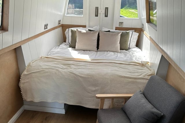 The boat has been renovated to a very high standard using real oak and other high quality materials.