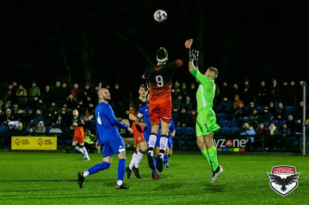 Cold showers in non-league and training with Romelu Lukaku: the life and times of a semi-pro footballer