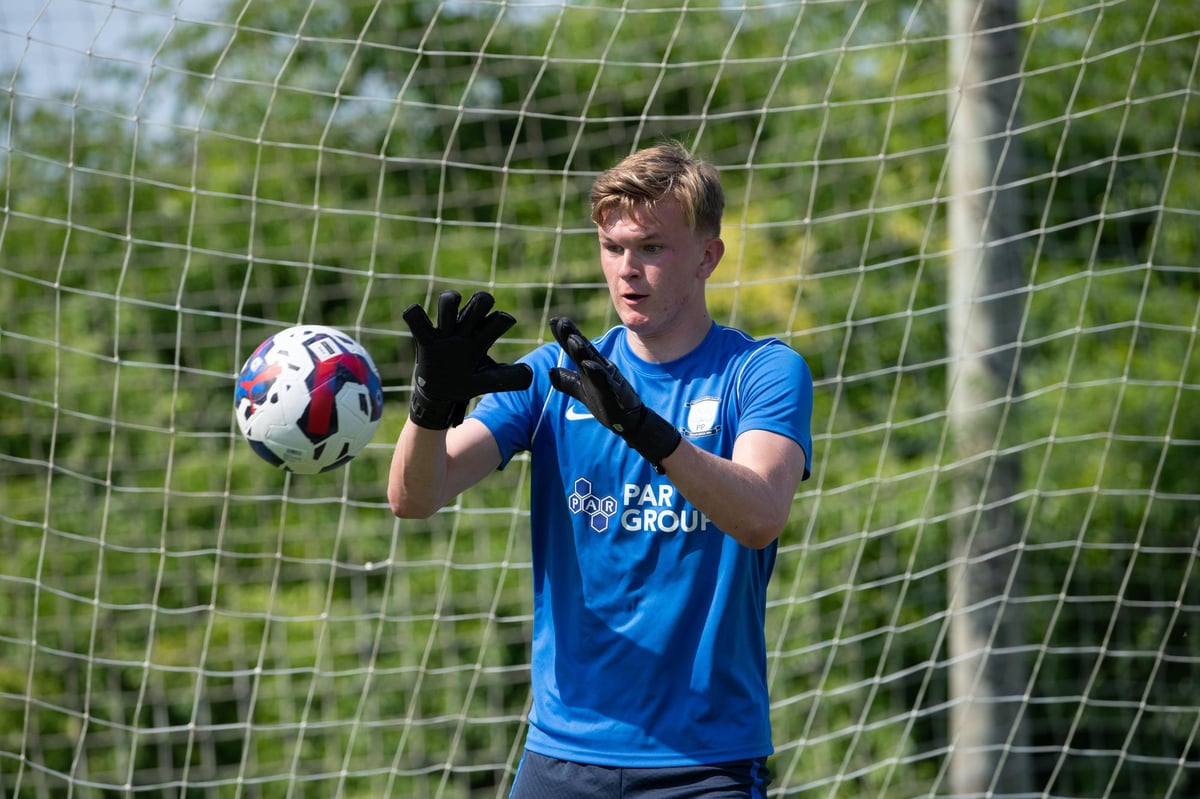 Preston North End youngster reflects on 'perfect start' and getting used to his senior teammates