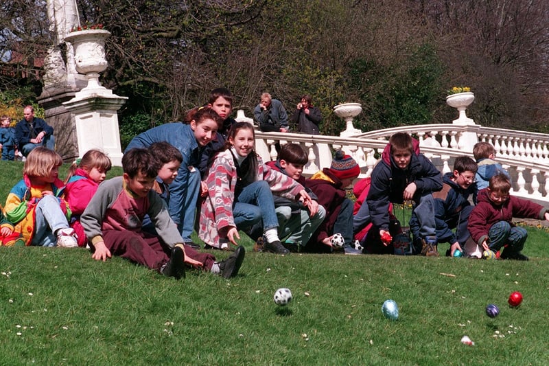 Rolled an Easter egg down the hill at Avenham Park. The tradition of egg rolling began around 1867 and is an enjoyable peculiarity local to towns and cities in Lancashire