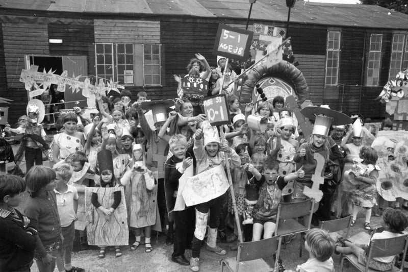 Happy youngsters turned out in force to give community spirit on a Preston council estate a boost. Farringdon Park was a scene of an extra special play scheme. The Manchester-based Community Arts Workshop - backed and part-financed by Preston Council -  moved into the local community centre. The aim was to encourage local children to make full use of their school holidays and more than 70 children aged from five to 15 did just that