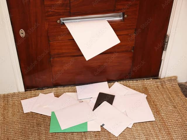 It's nice to write and receive Christmas cards. Photo: Adobe