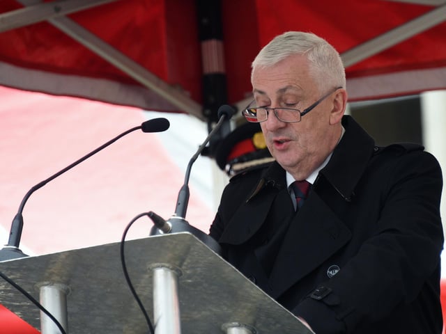 Sir Lindsay Hoyle addressing the crowd