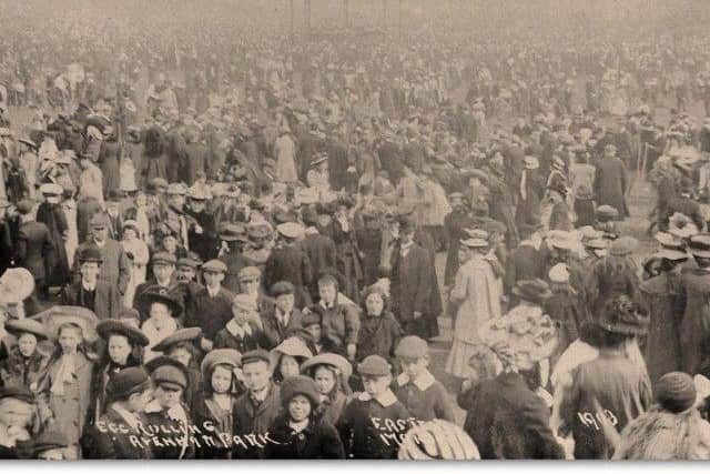 The crowds at Avenham Park one Victorian Easter.