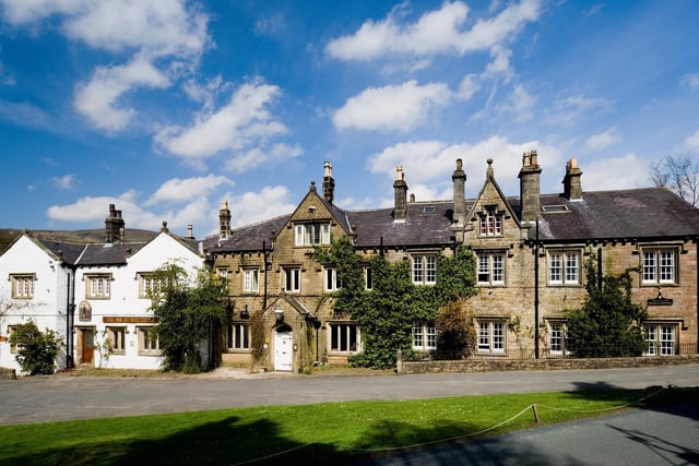 The Good Pub Guide describes this as a "rather grand old house with smartly pubby atmosphere, top quality food, exceptional wine list, real ales and professional, friendly service; luxury bedrooms."
It has won the latest Good Pub Guide Food Award, Beer Award, Wine Award and Stay Award.