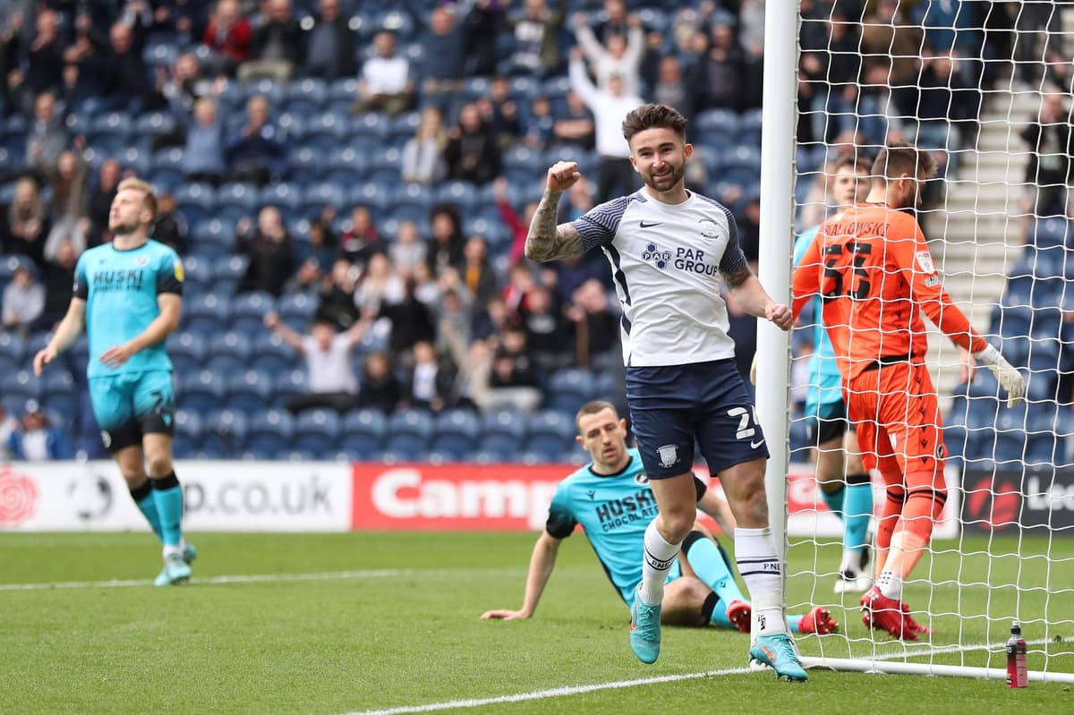 Republic of Ireland forward Sean Maguire departs Preston North End to make Coventry City move