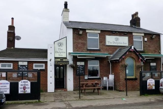 The Dolphin Inn on Marsh Lane has a rating of 4.5 out of 5 from 760 Google reviews. Telephone 01772 612032