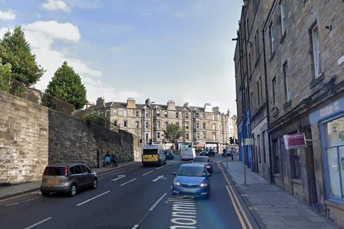 Temporary lights will be in place on Canonmills between Rodney Street and Broughton Road  until 03/06/21 while BT engineers clear blocked cable ducts.
