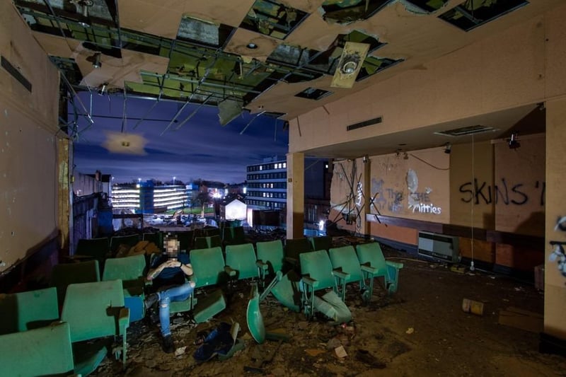An abandoned theatre (Sept 2022)