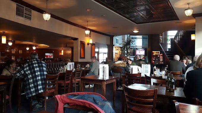 This pub is named after Chorley’s most celebrated son. Sir Henry Tate began his working life as a grocer, made a fortune from sugar-refining and left his collection of paintings to the nation. He also funded the building of the Tate Gallery in London