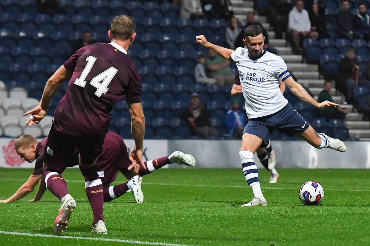 Preston captain Alan Browne would welcome Callum Robinson move and has been in West Bromwich Albion man's ear