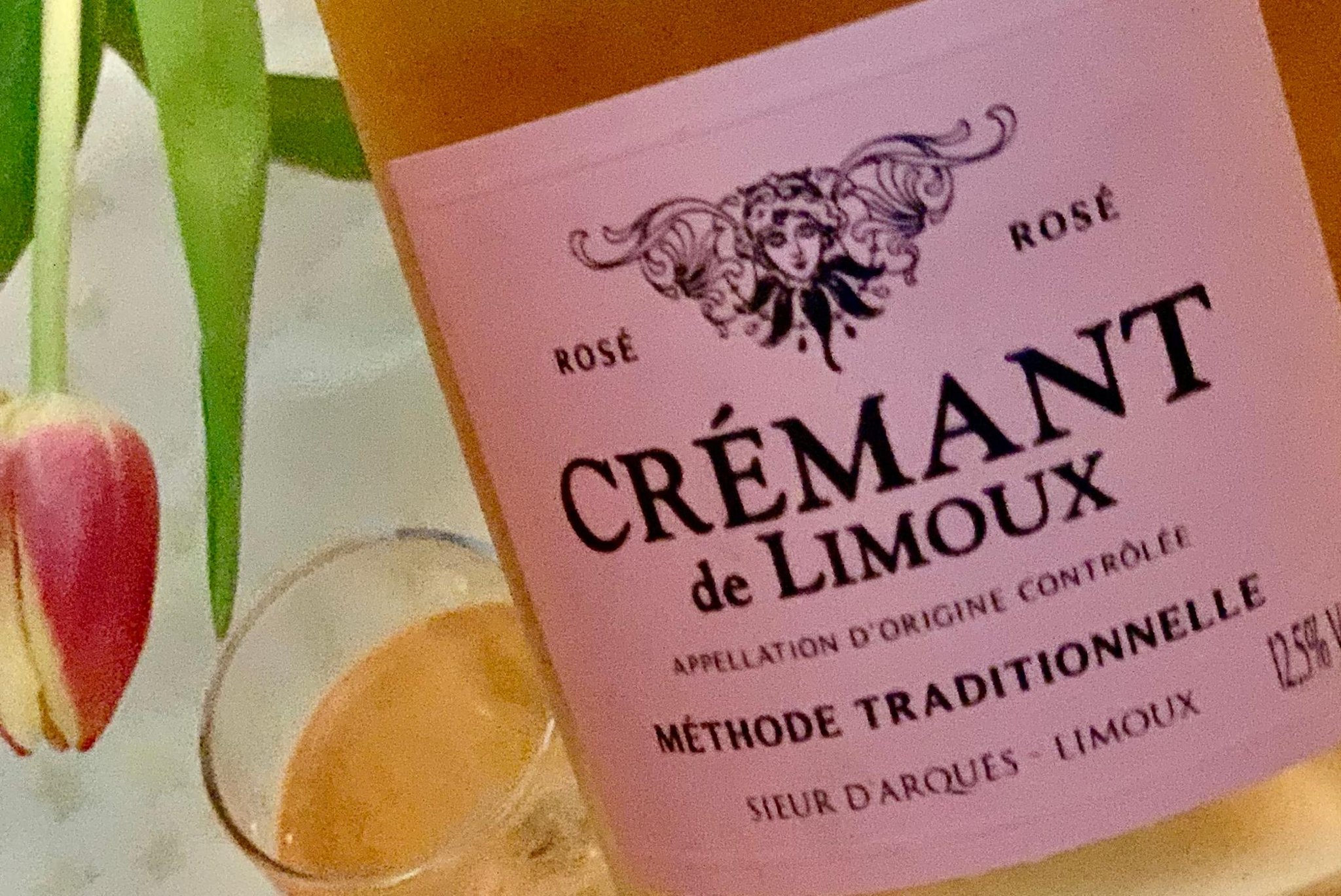 Are you thinking of buying mum wine for a Mother's Day gift? Here's seven ideas and a gin too