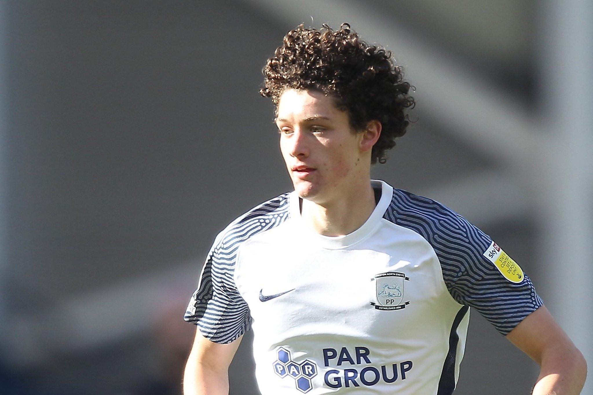 Preston North End teenagers extend contracts and are offered professional deals
