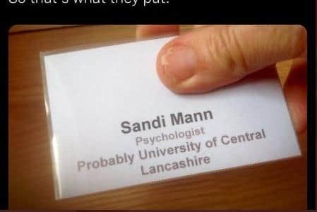 The Tweet from @NoContextBrits and @SandiPsych