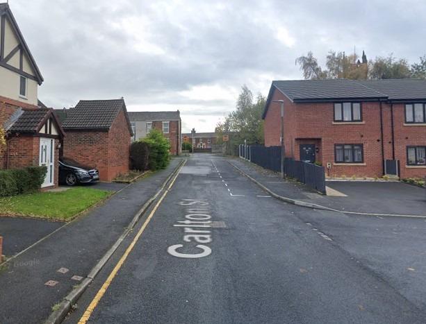 What:  Some carriageway incursion 
Why: [Utility asset works] ASHTON ON RIBBLE V9139 - PON 1045830 - BLOCKAGES - Excavate onto BT ducts for the clearance of duct blockages in  to facilitate spine cabling works. 
When: April 4- April 6
