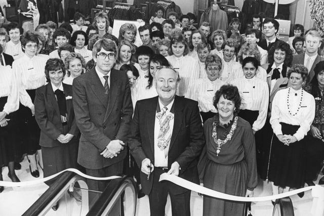 The Mayor of Preston cuts the ribbon to officially open the Debenhams store in 1986