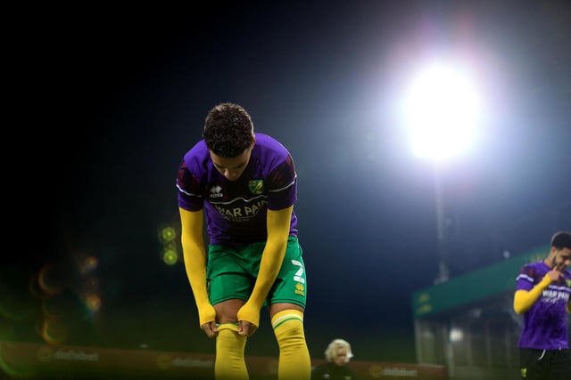 Manchester United's hopes of signing Norwich City star Max Aarons this month look to have been dealt a blow, with the latest reports suggesting the Canaries are unwilling to part with key players in January. (ESPN)
