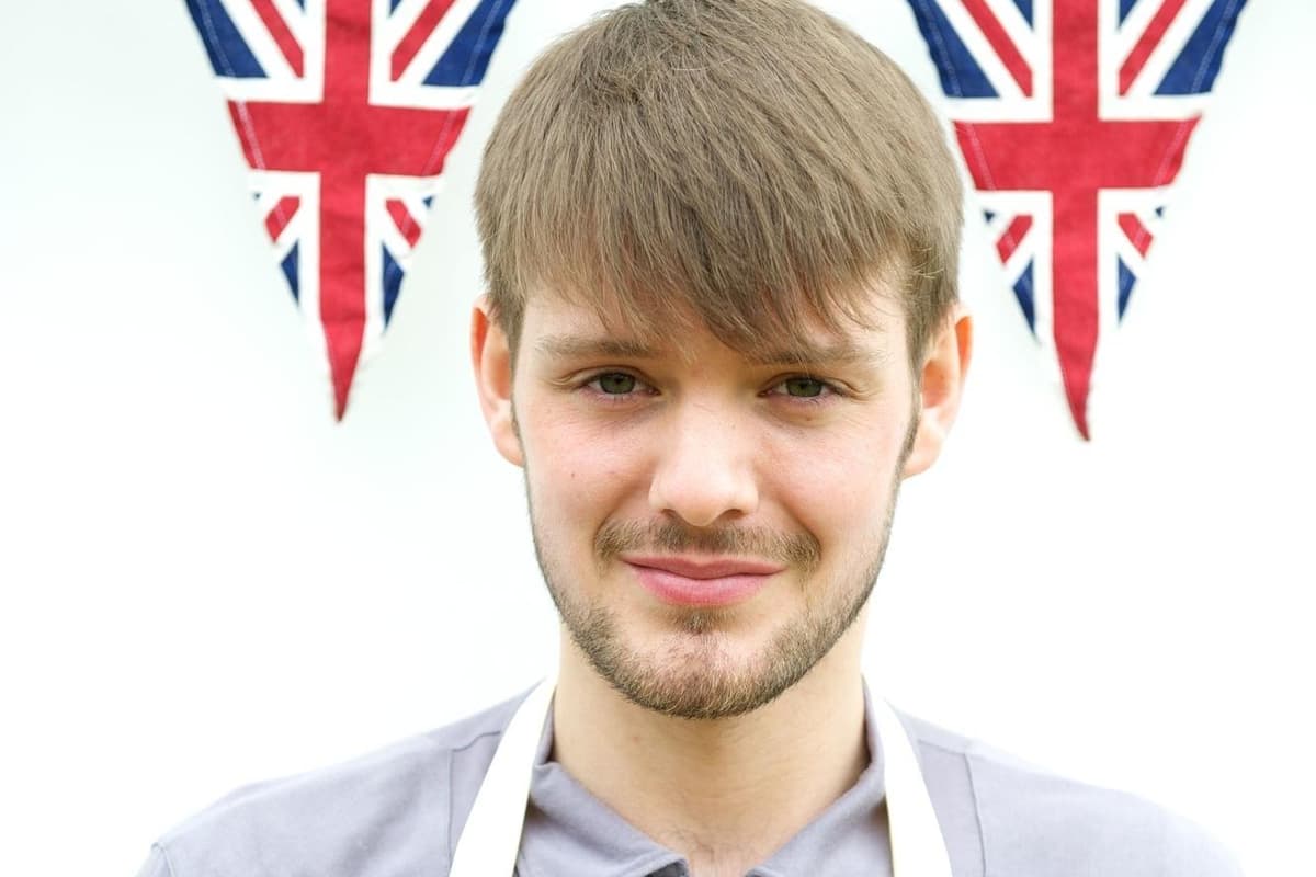 John Whaite, Gewinner von „The Great British Bake Off“ aus Chorley ...