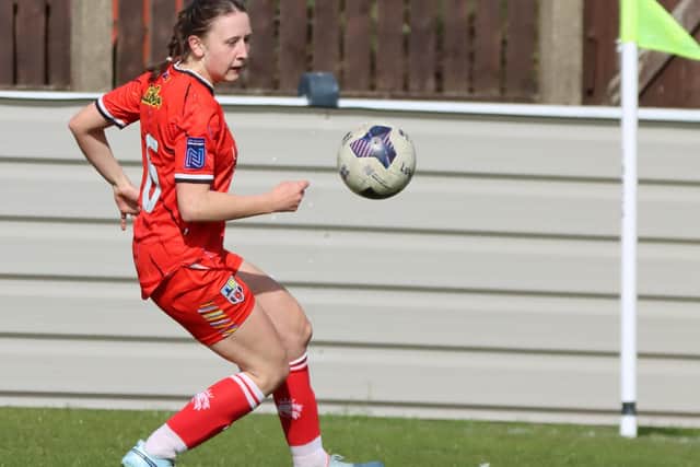 Faye Stanhope on the attack (Mike Worthington, 2025)