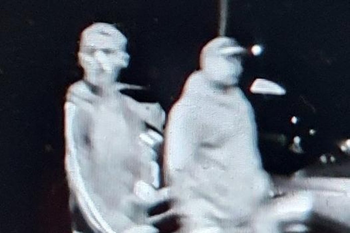Car arson on residential street in Chorley: Police appeal for info and CCTV footage