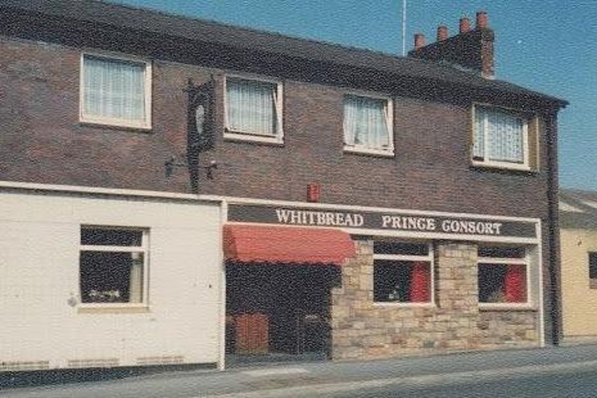 Here's 21 picture memories of a wacky booze-filled Post pub party night at the Prince Consort in Preston