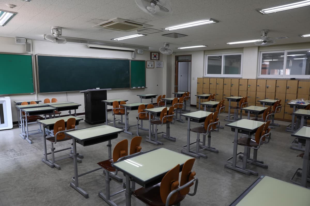 Teachers' Strike: Which Lancashire schools will be closed tomorrow as picket lines replace classrooms