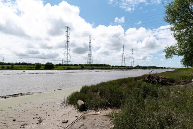 Any new bridge over this expanse of the Ribble would connect to the Penworthan bypass on one side and the new Preston Western Distributor Road on the other