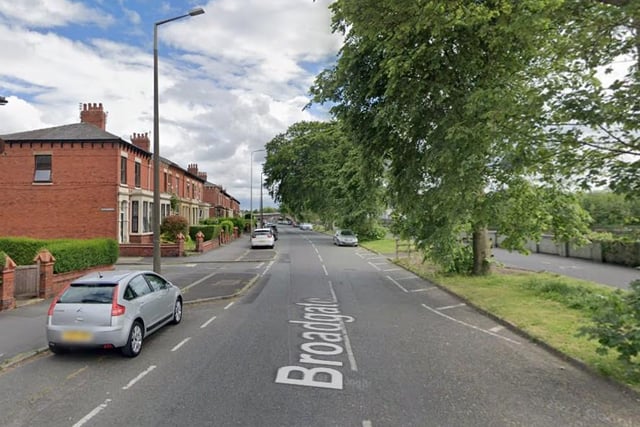 What: Some carriageway incursion
Why: Utility repair and maintenance works; Accessing underground chamber to undertake fibre optic maintenance.
When: July 26- July 28