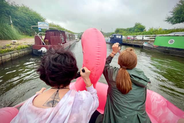 "People were taking our picture and waving at us from the towpath and from the different boats, it was very funny", says Cat.